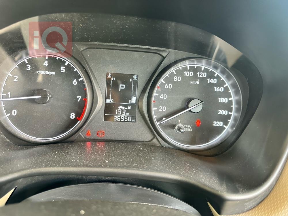 هيونداي رينا